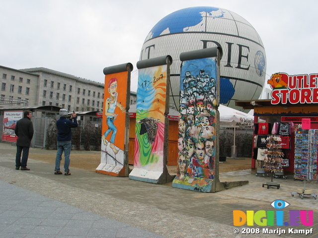 25199 Graffiti on segments Berlin wall